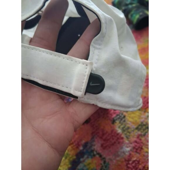 Houston Cougars Hat - Picture 3 of 3